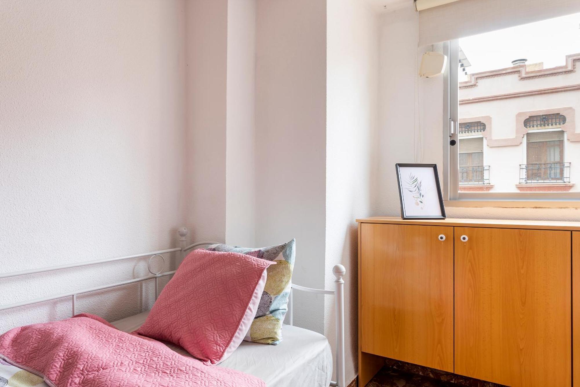 Big Apartment At Beach With Terrace Valencia Bagian luar foto